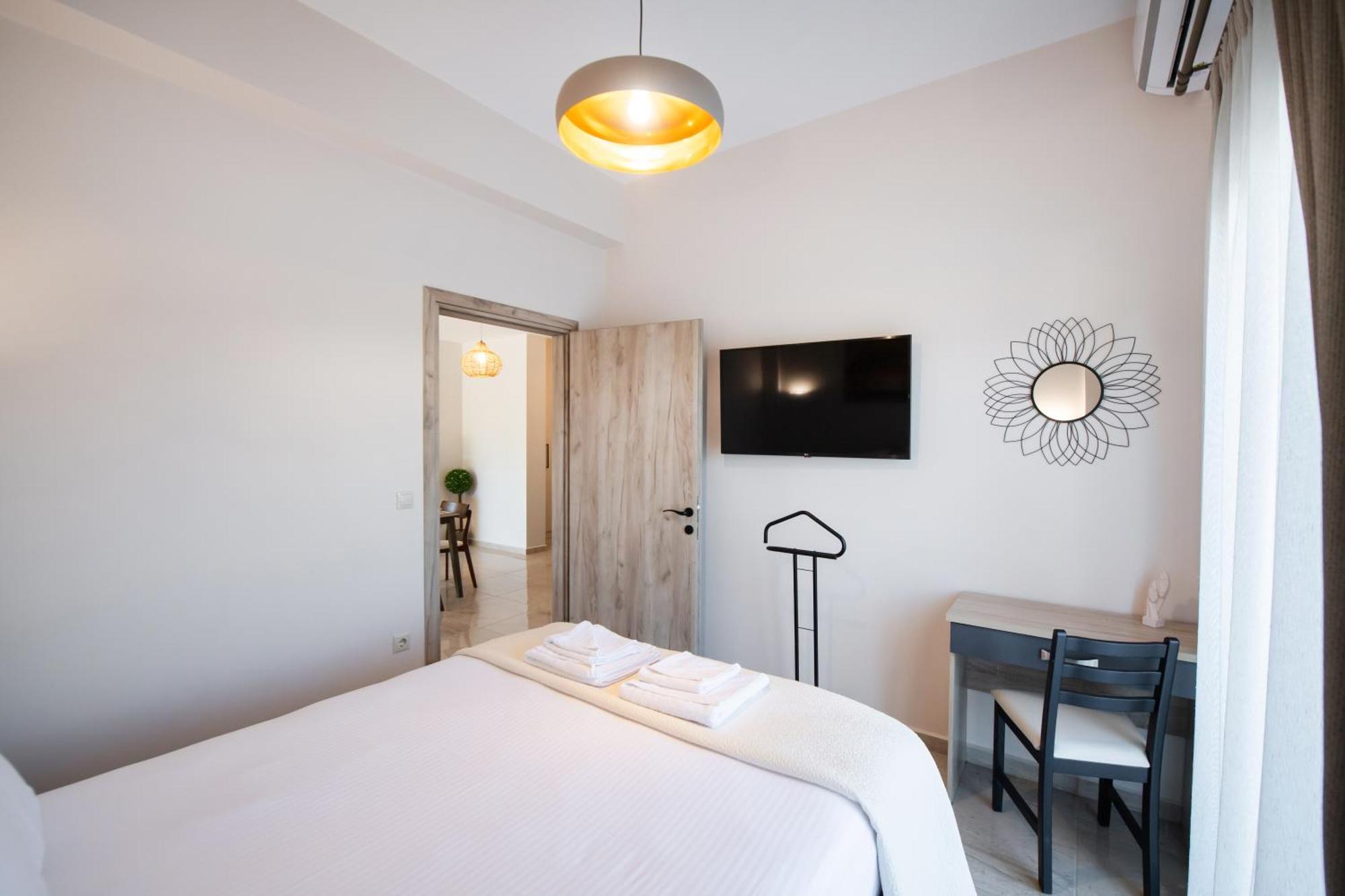 Ruellia Luxury Apartments Kalligoni Exterior photo